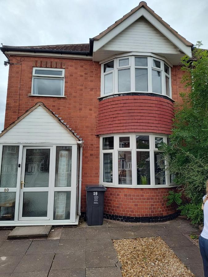 Wavertree Drive 3 Bed Contractor Home In Leicester Exterior photo